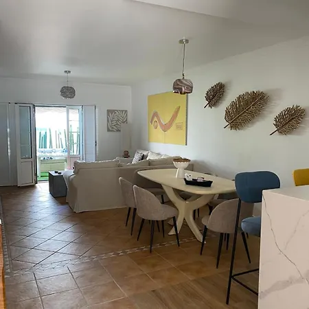 Casa Bambu, Paraiso Na Terra